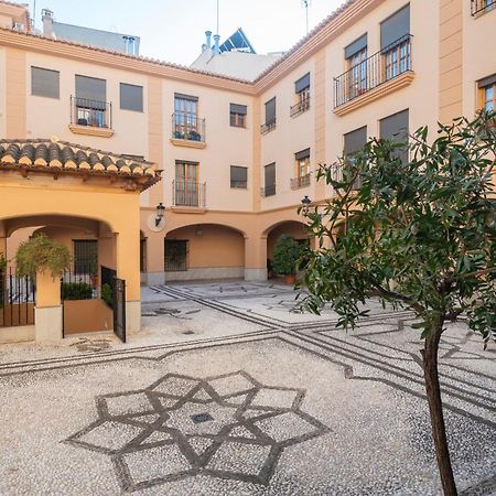 Apartamento Adultos Centro Nueva De La Virgen 2 Free Parking Granada Dış mekan fotoğraf