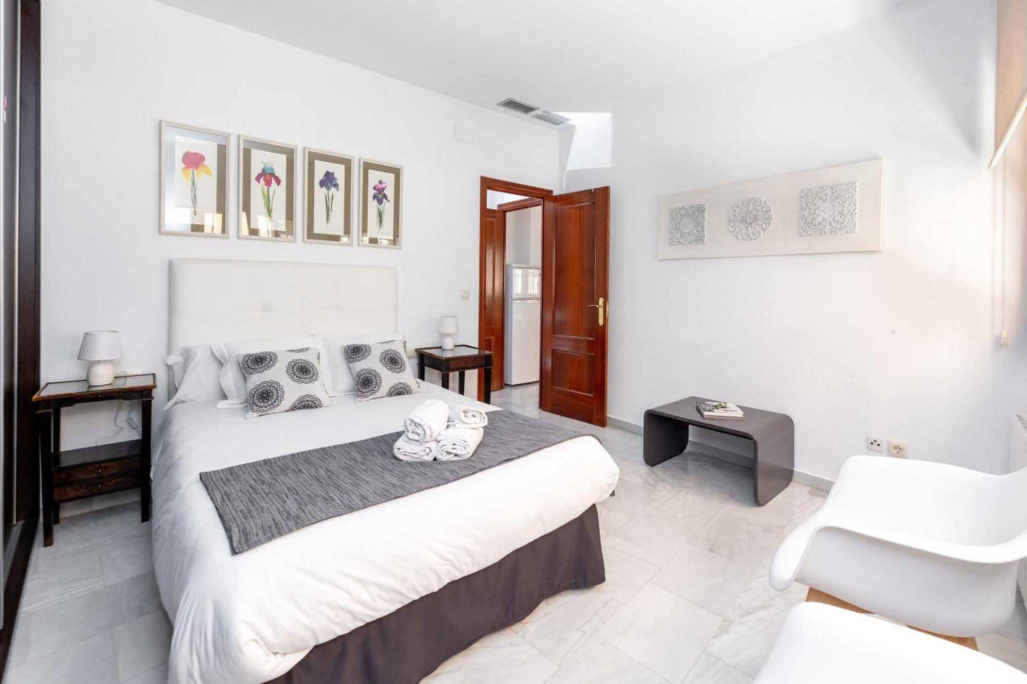 Apartamento Adultos Centro Nueva De La Virgen 2 Free Parking Granada Dış mekan fotoğraf