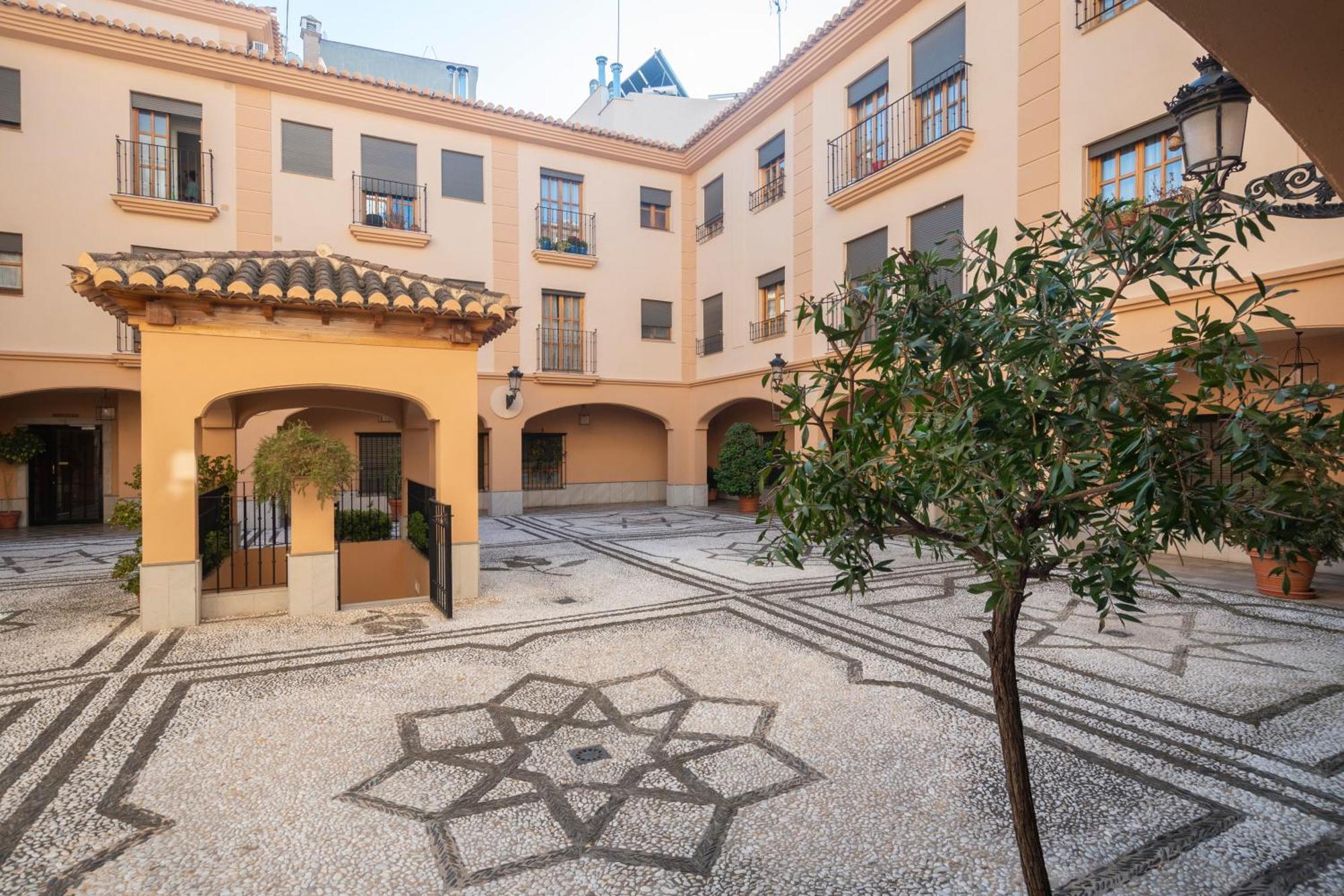 Apartamento Adultos Centro Nueva De La Virgen 2 Free Parking Granada Dış mekan fotoğraf