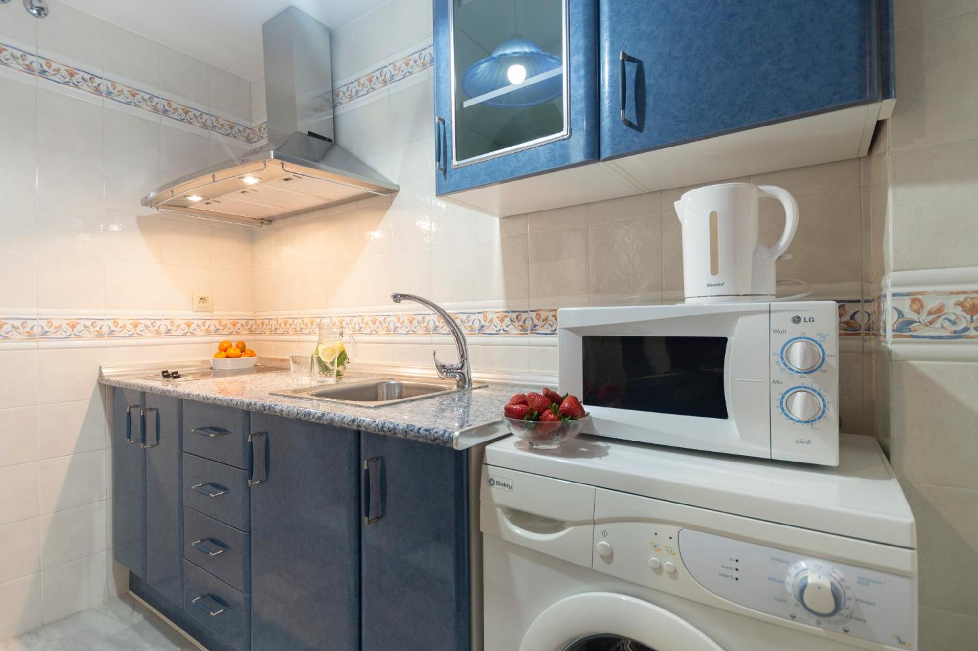 Apartamento Adultos Centro Nueva De La Virgen 2 Free Parking Granada Dış mekan fotoğraf